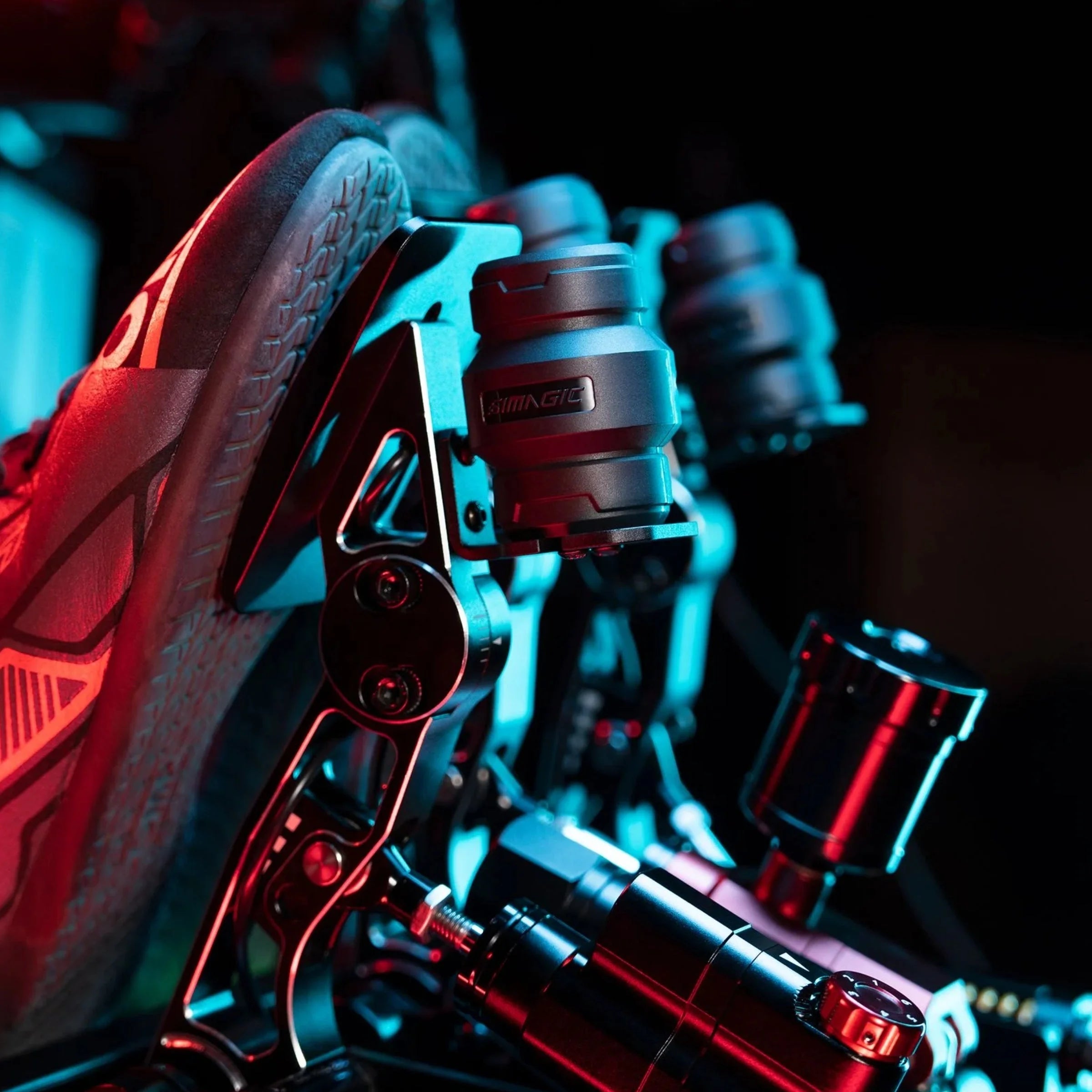 SIMAGIC P-HPR NEO RUMBLE HAPTIC PEDAL REACTOR Simagic